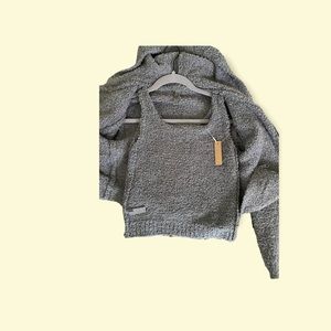 SKIMS!  Girls size 14.  This is a set.